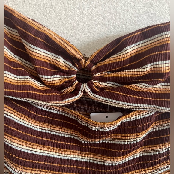 Strapless Striped Romper with Cutout - Picture 2 of 5